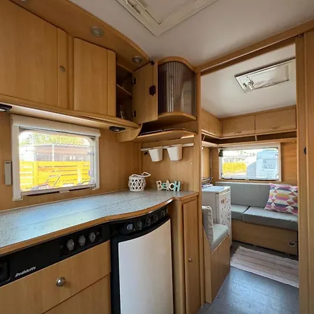 Przyczepy Kempingowe Osk Lok By Q4camp * Jastarnia