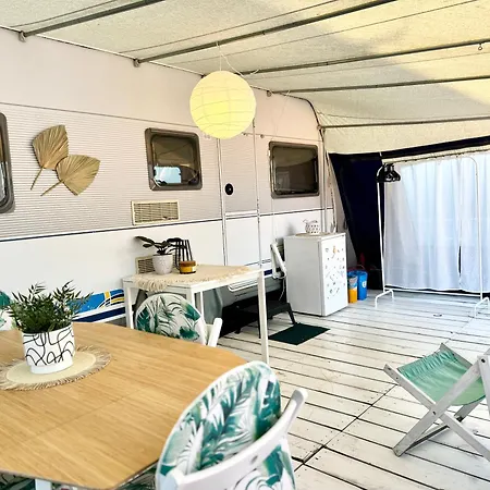 Przyczepy Kempingowe Osk Lok By Q4camp * Jastarnia